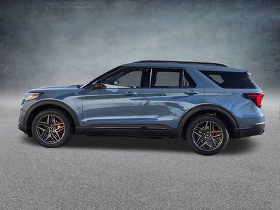 New 2026 Ford Explorer ST-Line w/ ST-Line Street Pack
