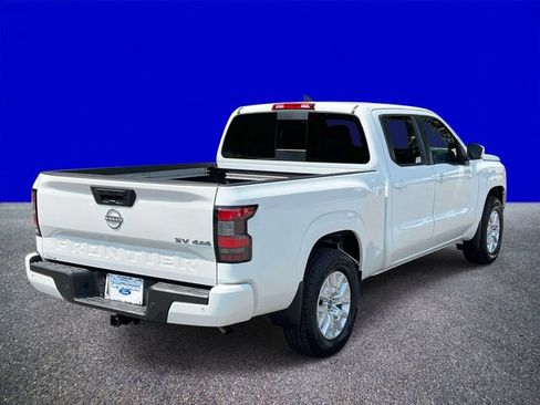 Used 2023 Nissan Frontier SV w/ Technology Package AWD/4WD image 3