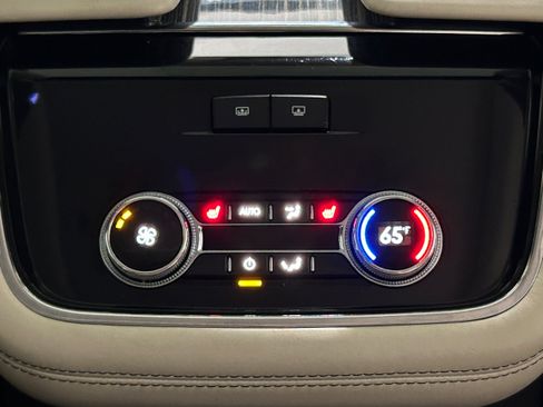 Used 2019 Lincoln Navigator L Black Label AWD/4WD image 32