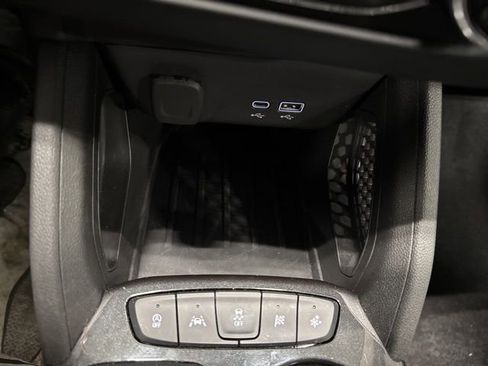 Used 2024 Chevrolet TrailBlazer LS w/ LS Convenience Package image 22