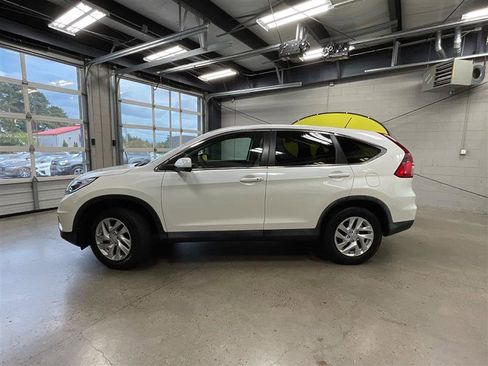 Used 2016 Honda CR-V EX image 2