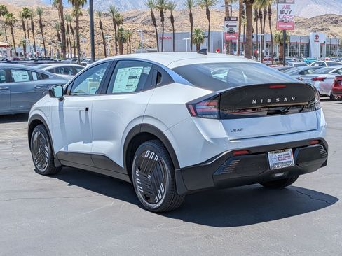 New 2026 Nissan Leaf w/ Floor Mat Package (S+) FWD image 3