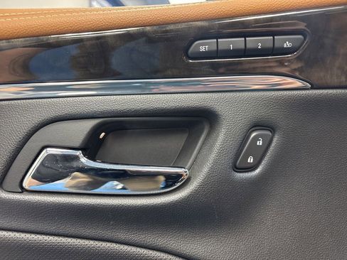 Certified 2015 Chevrolet Impala LTZ FWD image 23