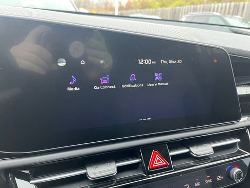 New 2026 Kia Niro EX w/ EX Premium Package image 23