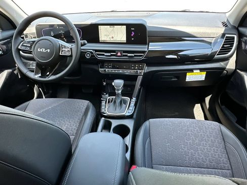 New 2026 Kia Seltos S AWD/4WD image 14