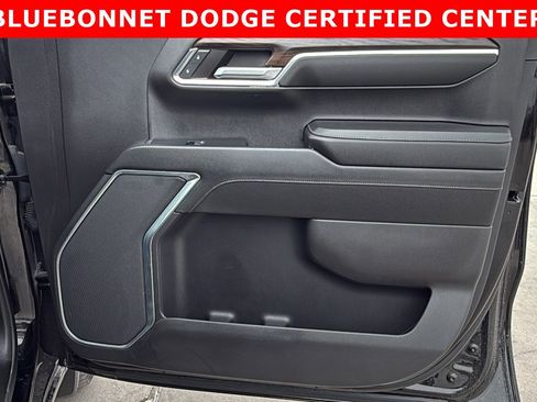 Used 2024 GMC Sierra 1500 SLT image 27