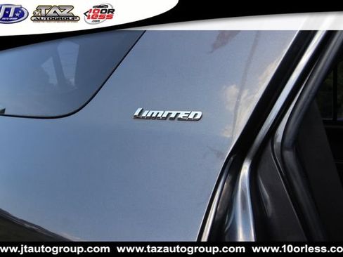 Used 2015 Toyota 4Runner Limited RWD image 9