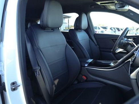 Certified 2025 Mercedes-Benz GLC 300 image 21