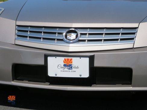 Used 2004 Cadillac XLR RWD image 36