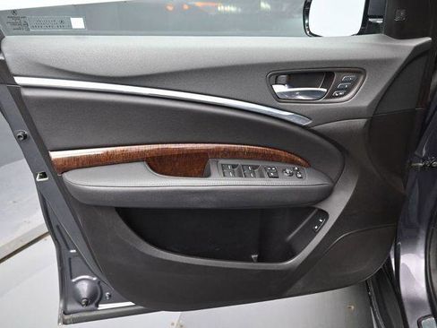 Used 2018 Acura MDX SH-AWD w/ Technology Package image 11