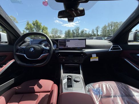 New 2026 BMW 330i xDrive Sedan w/ Premium Package AWD/4WD image 17