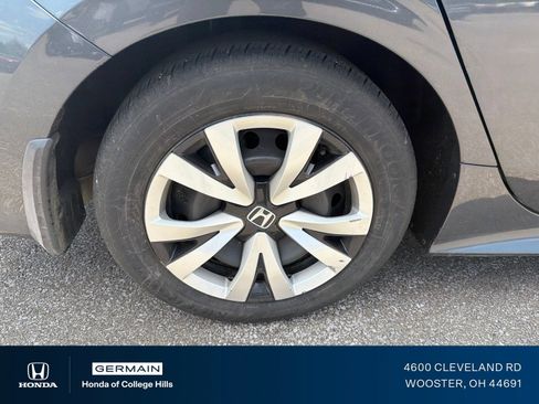 Used 2023 Honda Civic LX image 5