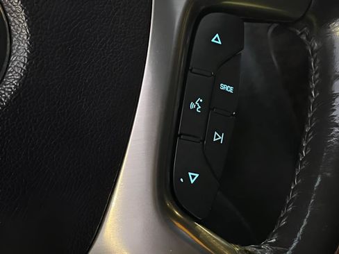 Used 2007 GMC Yukon Denali image 30