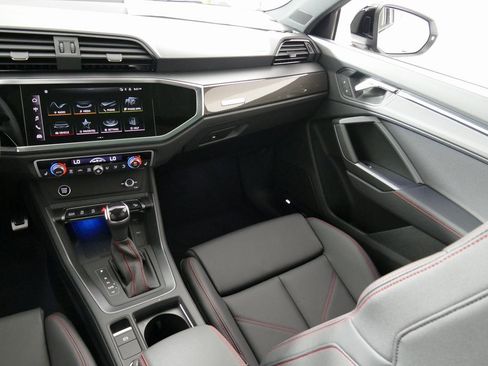 New 2025 Audi Q3 2.0T Premium Plus image 27