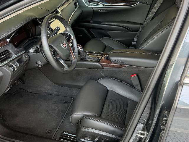Used 2014 Cadillac XTS Luxury w/ Driver Awareness Package AWD/4WD image 14