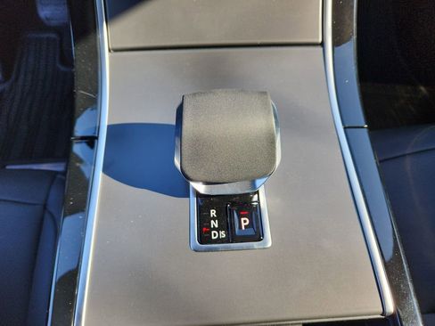 New 2026 Land Rover Range Rover Evoque S image 16