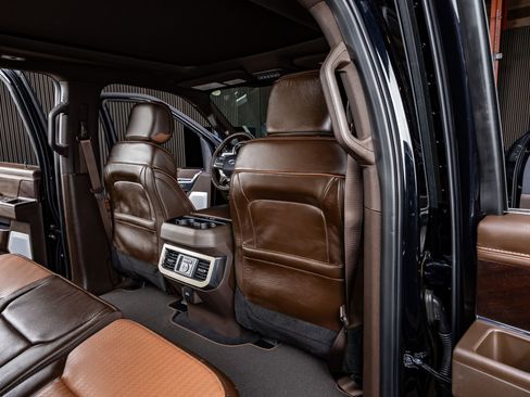 Used 2025 Ford F350 King Ranch w/ Chrome Package image 32