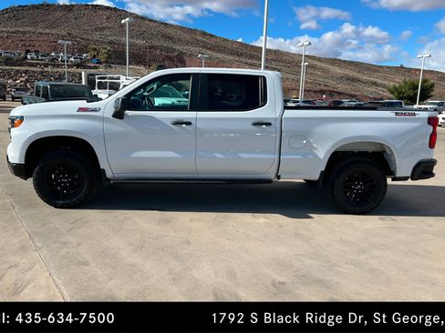Used 2023 Chevrolet Silverado 1500 Custom Trail Boss image 2