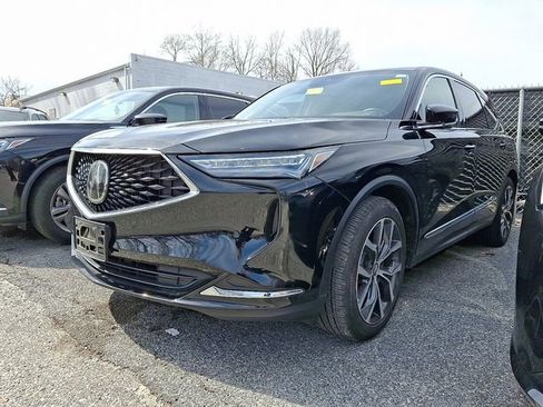 Used 2023 Acura MDX SH-AWD w/ Technology Package image 3