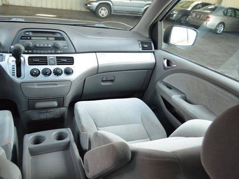 Used 2010 Honda Odyssey LX image 39