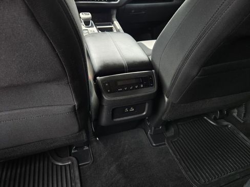 Certified 2025 Nissan Pathfinder SV FWD image 14