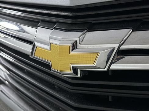 Used 2023 Chevrolet Equinox LT FWD image 33