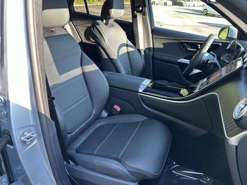 New 2027 Mercedes-Benz GLC 300 image 44