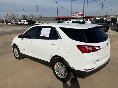 Used 2020 Chevrolet Equinox LT w/ Driver Convenience Package image 34