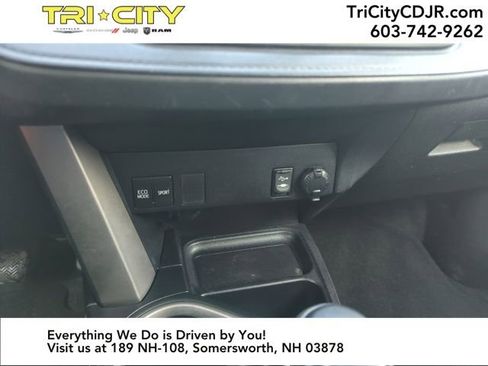 Used 2016 Toyota RAV4 LE image 22
