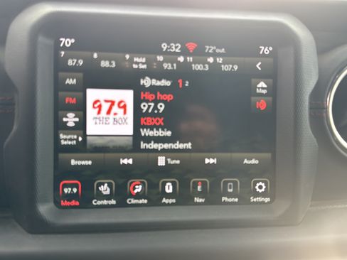 Used 2021 Jeep Wrangler Unlimited Rubicon AWD/4WD image 12