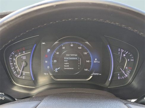 Used 2019 Hyundai Santa Fe Limited image 5