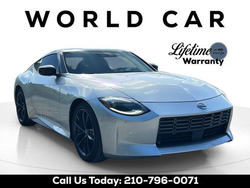 Used 2025 Nissan Z Performance w/ Floor Mat Package RWD image 1