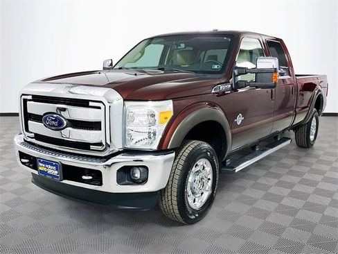 Used 2016 Ford F250 Lariat w/ Lariat Ultimate Package image 3