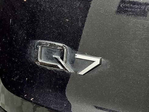Used 2021 Audi Q7 3.0T Prestige AWD/4WD image 32