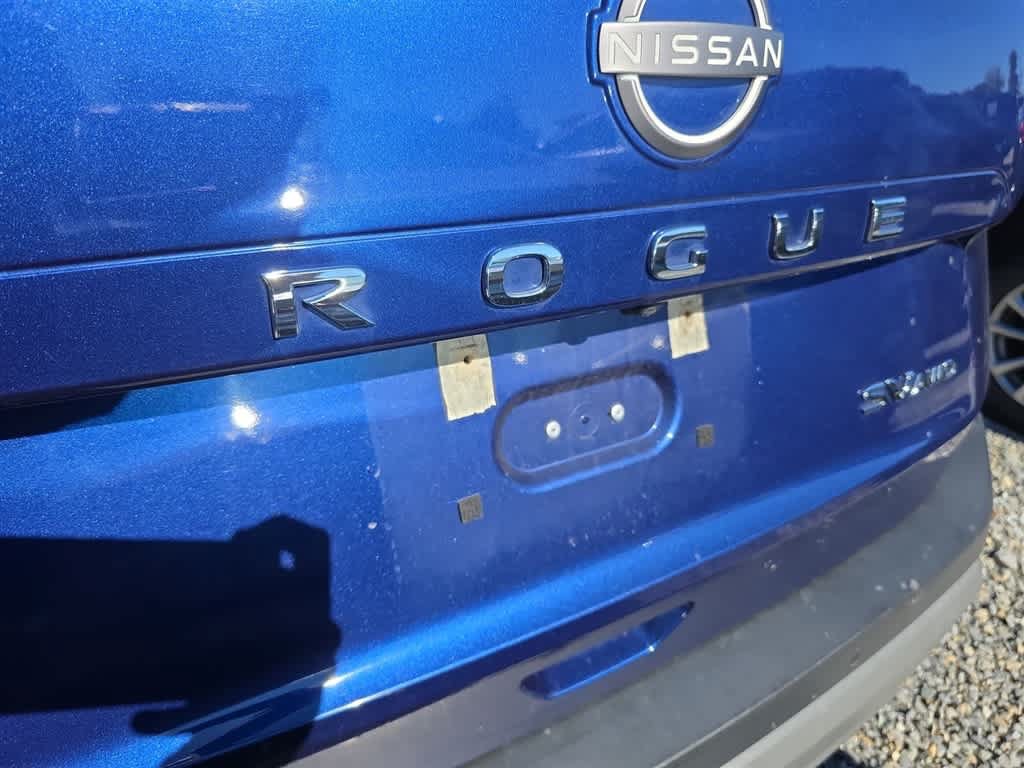 Used 2023 Nissan Rogue SV AWD/4WD image 6