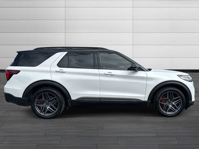 Used 2025 Ford Explorer ST
