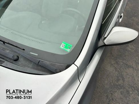 Used 2011 Hyundai Elantra GLS w/ Preferred Equipment Pkg 3 image 11