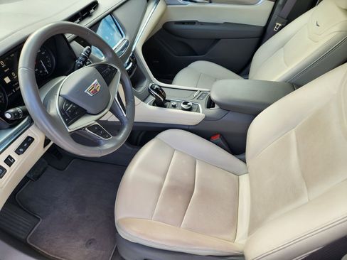 Used 2023 Cadillac XT5 Premium Luxury w/ Technology Package image 14