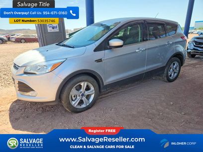 Used 2016 Ford Escape SE w/ SE Cold Weather Package
