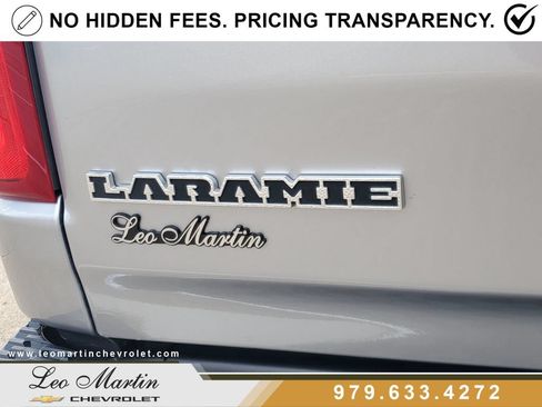 Used 2025 RAM 1500 Laramie AWD/4WD image 5