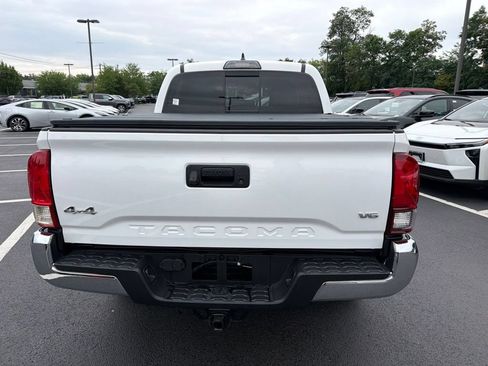 Certified 2019 Toyota Tacoma SR5 AWD/4WD image 7
