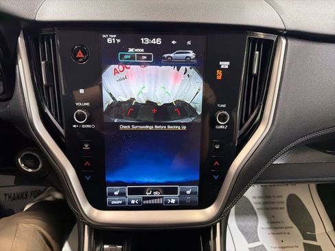 Used 2025 Subaru Outback Premium image 29