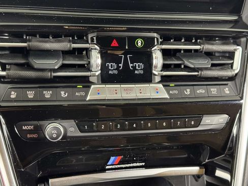 Used 2022 BMW M8 Competition w/ M Carbon Exterior Package AWD/4WD image 27