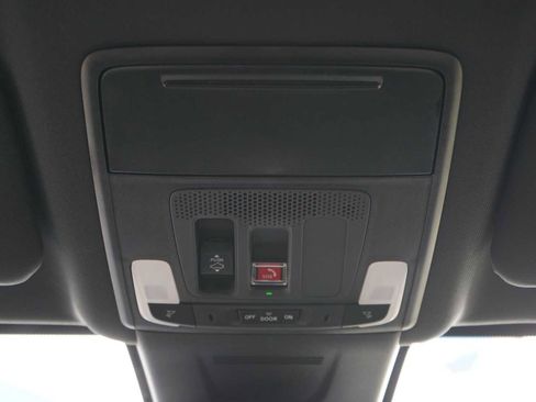 Used 2026 Honda CR-V Sport Touring image 23