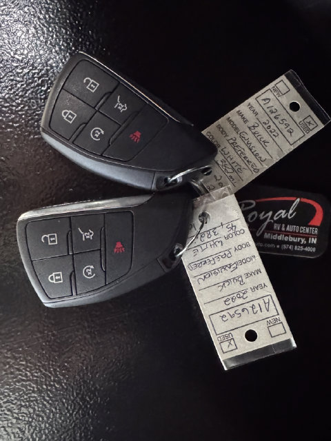 Used 2022 Buick Envision Preferred FWD image 32