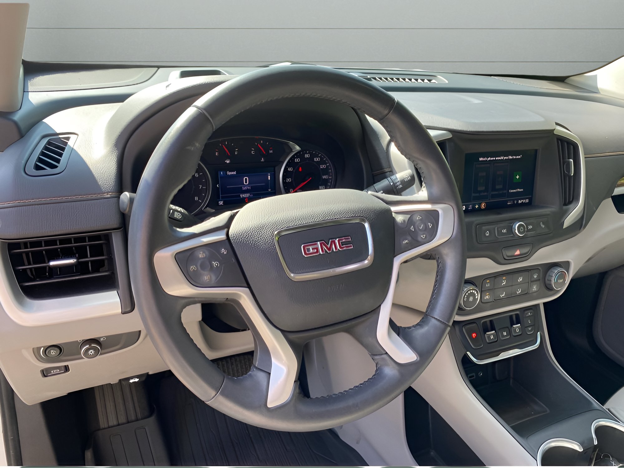 Used 2021 GMC Terrain SLE FWD image 9