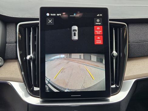 New 2025 Volvo XC90 T8 Core w/ Protection Package image 20