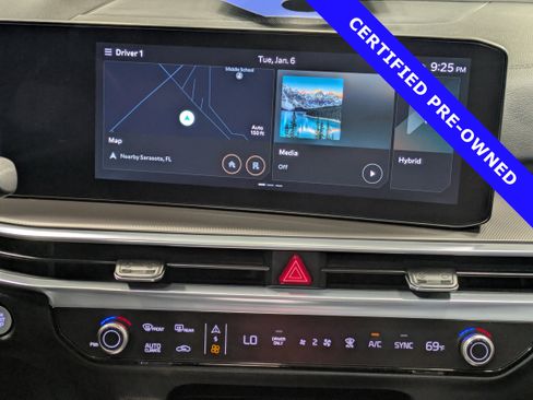 Used 2025 Kia Sorento SX Prestige image 20