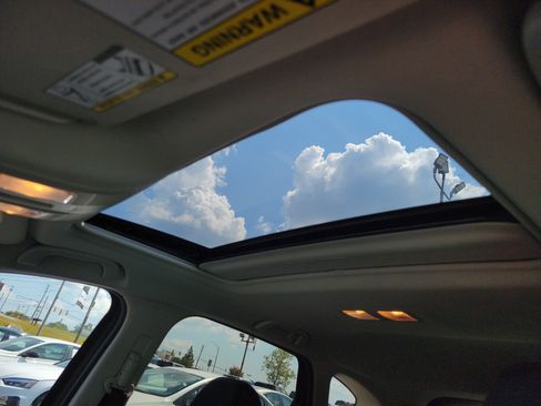 Used 2024 MAZDA CX-5 Carbon Edition image 3