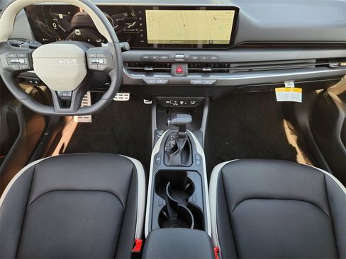 New 2025 Kia K4 GT-Line Turbo image 20